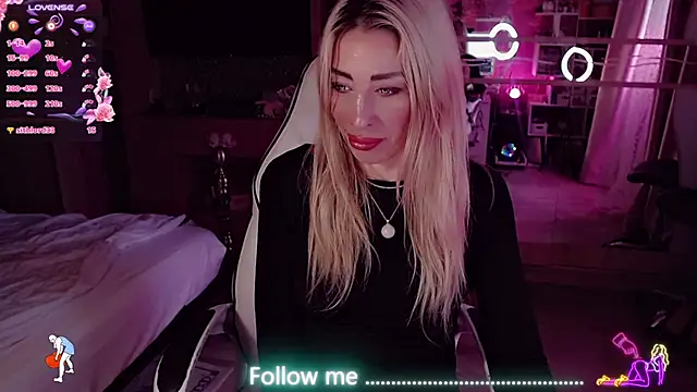 AnnieGOld_ Obrolan Langsung XXX