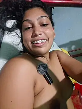 צ'אט XXX בשידור חי של Putaalexa
