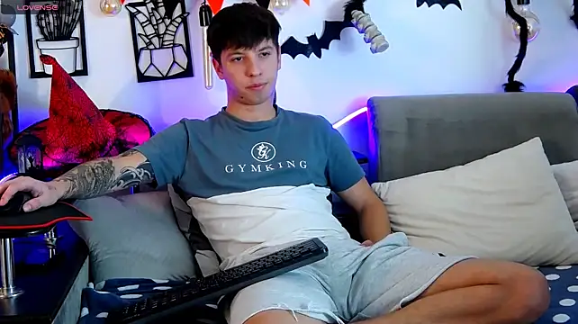 Онлайн чат XXX ThomasEdisonn