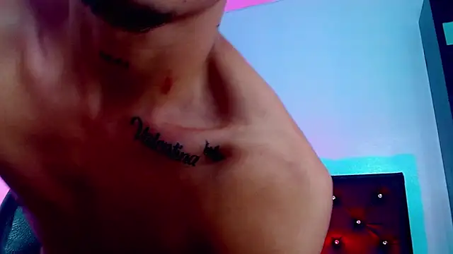 Angel_foxc13 即時 XXX 聊天