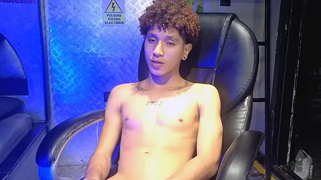 Živý XXX chat ArisStonne