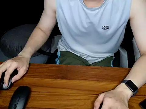 Chat XXX Live Louis_Caox