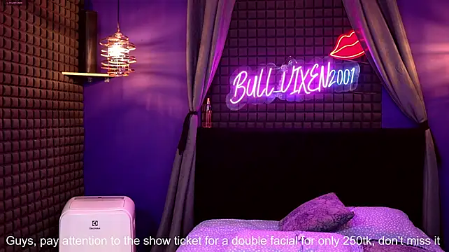bull_vixen2001's Live XXX Chat