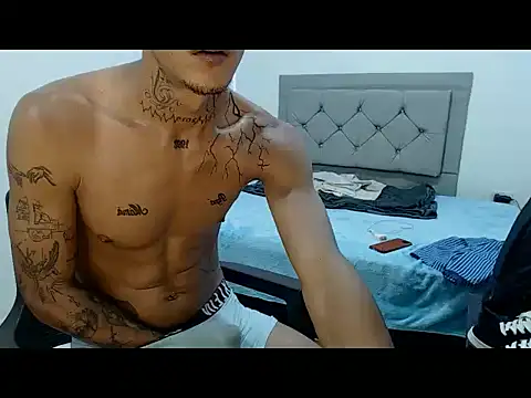 joshuaath's Live XXX Chat