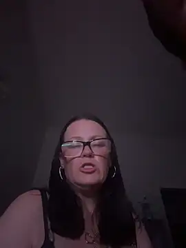 Phatass1223 现场XXX聊天