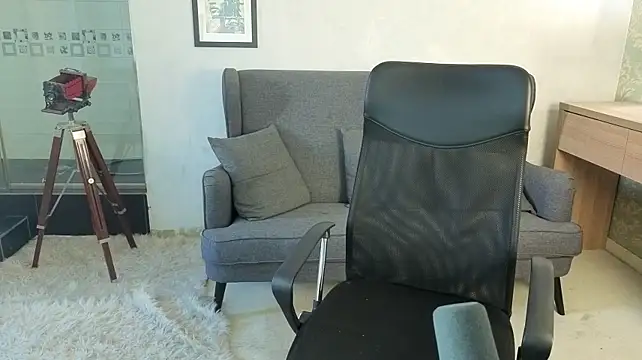 KaydenDrew Adlı Modelin Canlı XXX Sohbeti