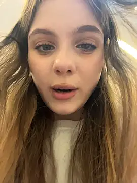 Lunabelle_ Chat XXX live