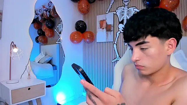 צ'אט XXX בשידור חי של Filiph_Sterliing