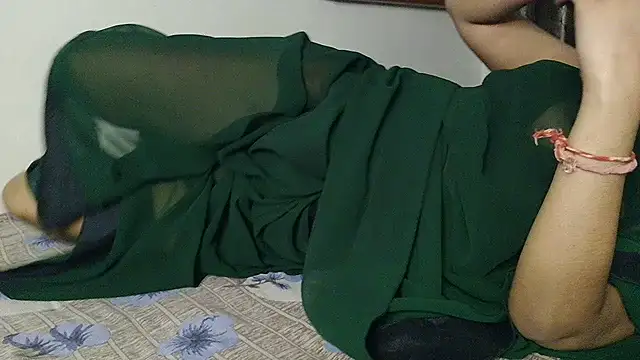 aarushi_sharmaa's Live XXX Chat