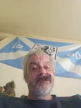 Fonse1860 live XXX chat