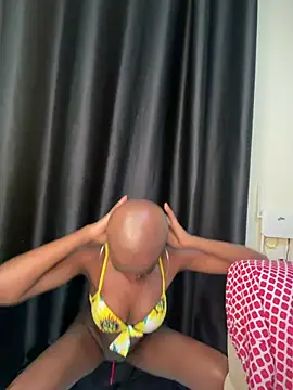 Chat XXX ao vivo de Bella_kiki