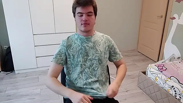 XXX chat uživo modela dangart