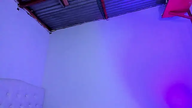 Caramelo_Bryan Chat XXX live