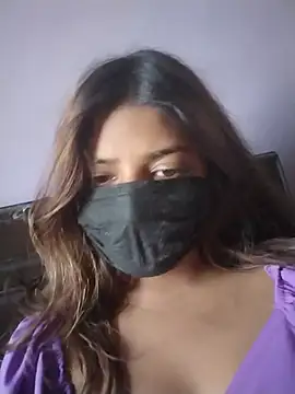 Lavanya09 即時 XXX 聊天