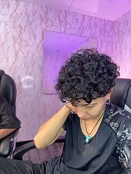 دردشة ian_mathias_ الجنسية المباشرة