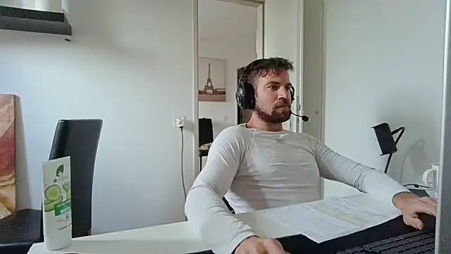 alpha-hunk Live XXX-chat