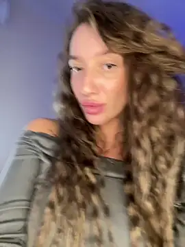 AlexaVee_: απευθείας συνομιλία ΧΧΧ