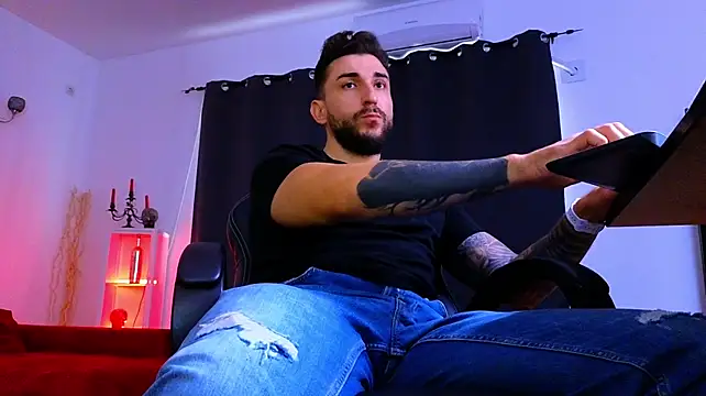 MightyAaron66 Chat XXX live