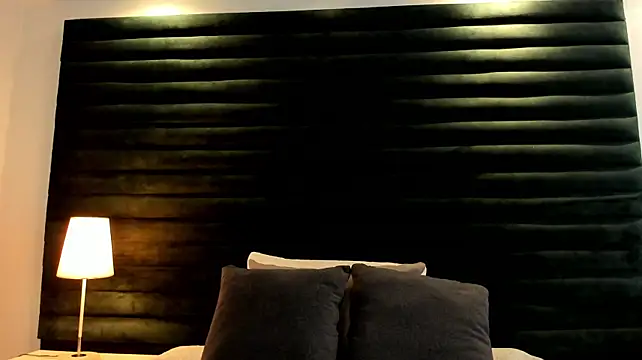 ValeryMontenegro's Live XXX Chat