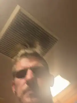 BabyGiraffe25's Live XXX Chat
