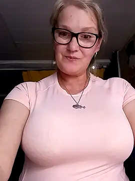 irinamaux's Live XXX Chat