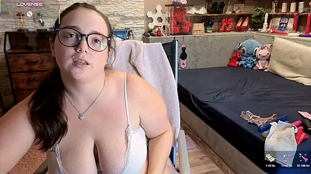 Kimberly-Caprice Live XXX-Chat
