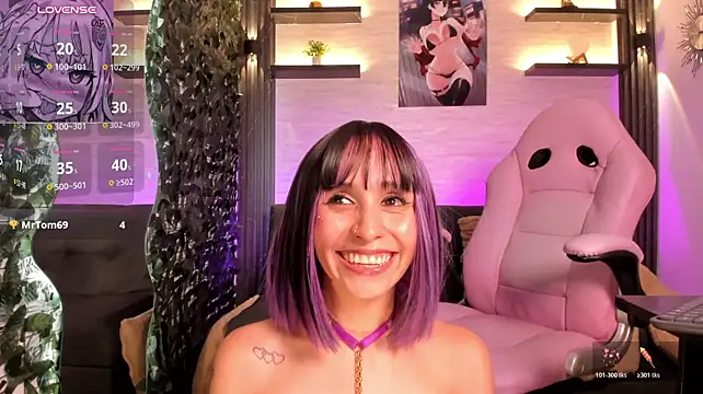 britani_12 Webcam-Show