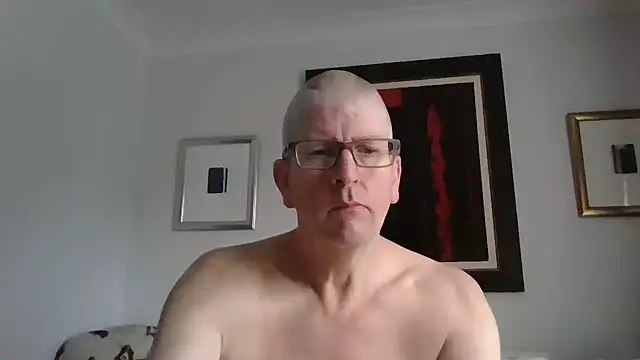 PhilM2001 live XXX chat