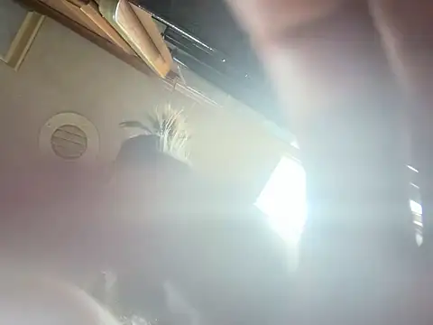 BabyGiraffe25 现场XXX聊天
