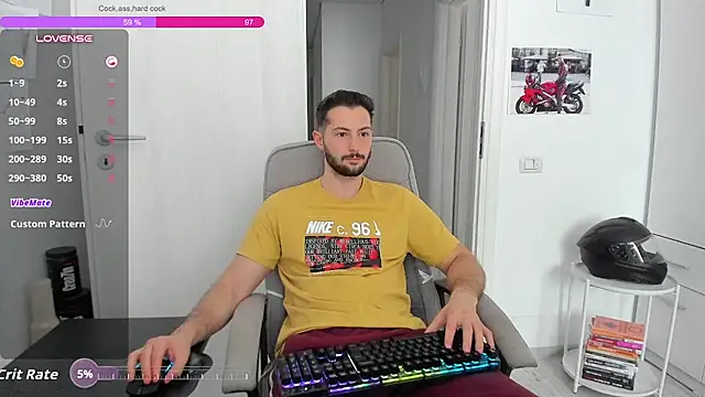 ZackFraser Chat XXX live