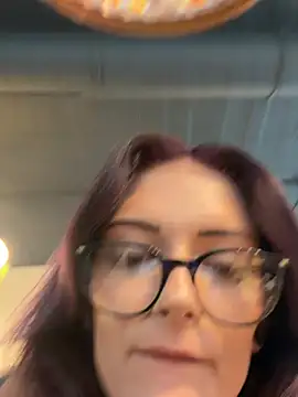 XXX chat uživo modela JadeVesper