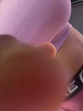 F3ckd0lllucy – Naživo XXX chat