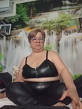 QueenPammy1 Chat XXX live