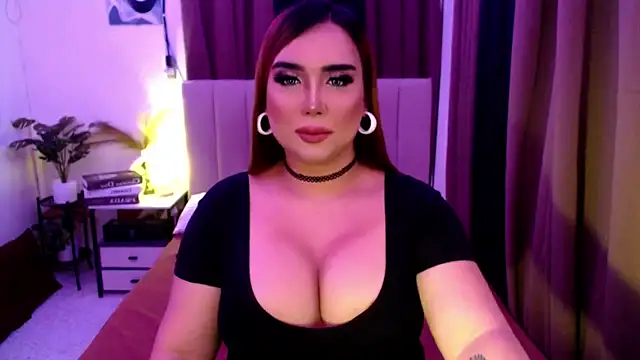 xxbigCOCKmollyxx 即時 XXX 聊天