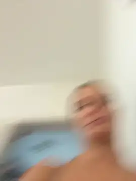 XXX chat uživo modela jennifer11772