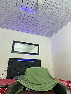 hotboyluxe – Naživo XXX chat