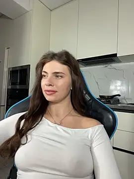 Chat +18 de CurlyLara ao vivo