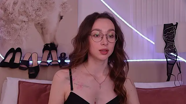 Emily_Simon Live XXX Chat