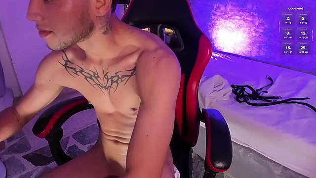 JaredTorres_ élő XXX-chatje