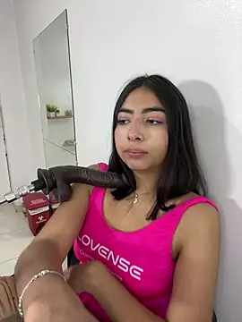 cherry_skinnyy_'s Live XXX Chat