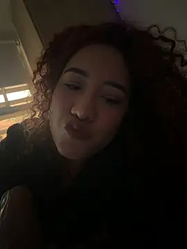 Charlotte11-11's Live XXX Chat