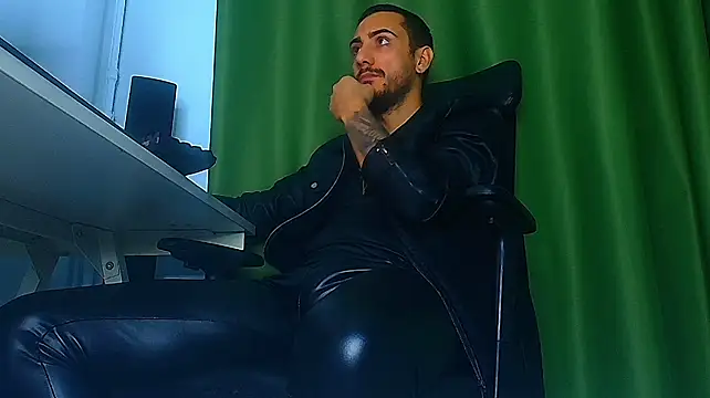 ArroganceKING Live XXX-chat