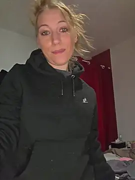 XLisaxx – Live XXX-chat
