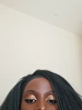 Kamdollie Live XXX-chat