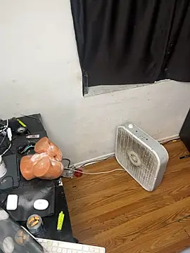 XXX chat uživo modela leanjamesdean