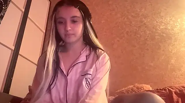 SharikaBabecki Chat XXX in diretta