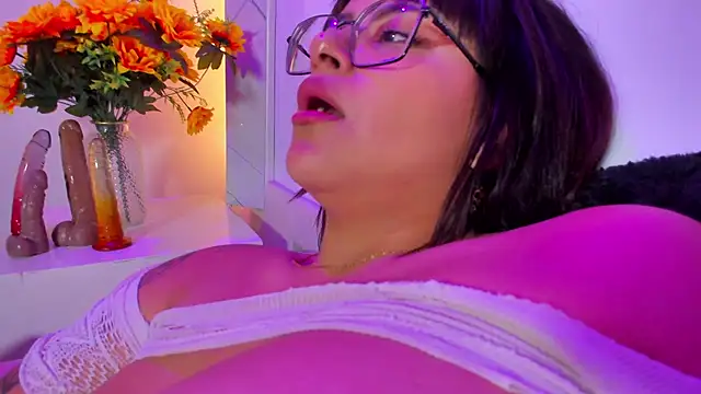 Raven_Black69 Live XXX-Chat
