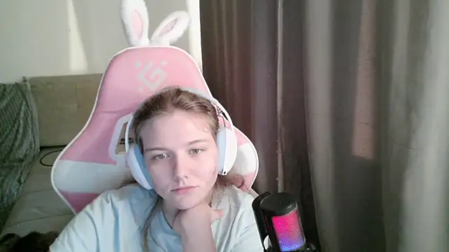 HelenMo0n Live XXX-Chat