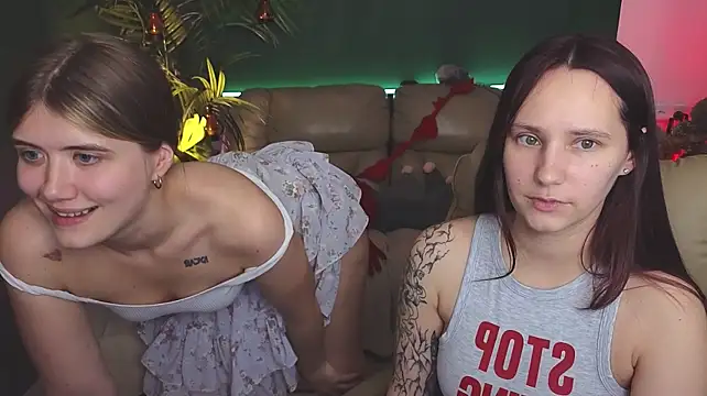 HotCaramellsTV Live XXX-Chat