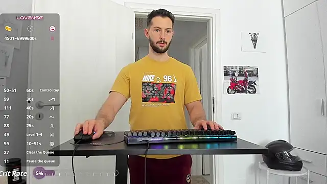 ZackFraser Chat XXX live